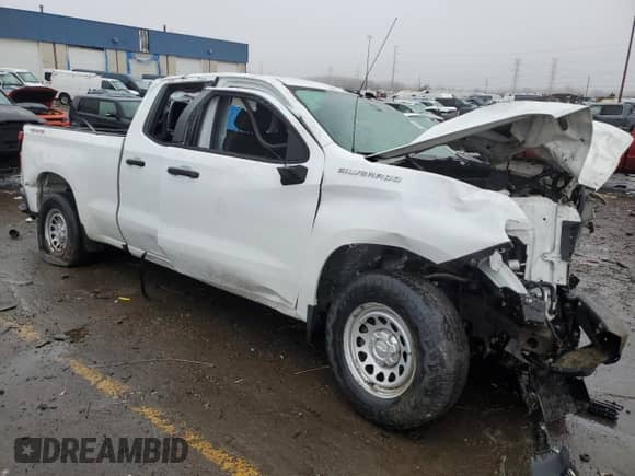 2020 Chevrolet Silverado 1500 Work Truck z VIN 1GCRYAEH6LZ117120, wystawiony jako Copart lot #43200635 z przebiegiem Nie podano mil oraz Czysty tytuł • Clean title. Historia ofert i sprzedaży dostępna na DreamBid. Obrazek 4.