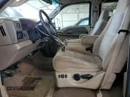 ✅ 2003 Ford F-250 XL • VIN: 1FTNW21F23EB07187 • Lot: 56481425. Wystawiony na Copart z przebiegiem 326 880 mil. Bezpłatny archiwum sprzedaży aukcyjnych z USA i szczegółowy raport historii pojazdu na DreamBid. Zdjęcie 7.