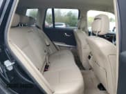 ✅ 2012 Mercedes-Benz GLK 350 • VIN: WDCGG8HB1CF889739 • Lot: 71886145. Wystawiony na Copart z przebiegiem 178 826 mil. Bezpłatny archiwum sprzedaży aukcyjnych z USA i szczegółowy raport historii pojazdu na DreamBid. Zdjęcie 11.