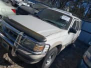 ✅ 1995 Ford Explorer Eddie Bauer • VIN: 1FMDU32X6SUA19810 • Lot: 41660211. Listed on IAAI with 151,477 mi. Free auction sales archive from the USA and detailed vehicle history report at DreamBid. Image 2.