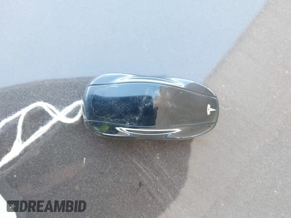 ✅ 2014 Tesla Model S P85D • VIN: 5YJSA1H28EFP65161 • Лот: 41846154. Опубликован ранее на IAAI с пробегом 112 263 миль. Бесплатный доступ к архиву аукционных продаж из США и подробный отчёт об истории автомобиля на DreamBid. Изображение 11.