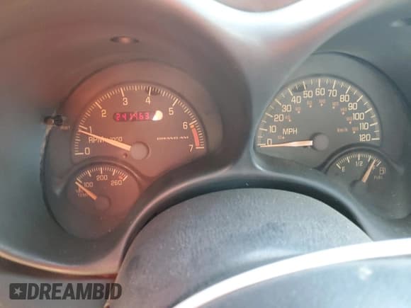 ✅ 1999 Pontiac Grand Am SE2 • VIN: 1G2NE52E5XM826878 • Lot: 77351164. Wystawiony na Copart z przebiegiem 241 463 mil. Bezpłatny archiwum sprzedaży aukcyjnych z USA i szczegółowy raport historii pojazdu na DreamBid. Zdjęcie 9.