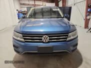 ✅ 2020 Volkswagen Tiguan S • VIN: 3VV0B7AX3LM120053 • Лот: 87080135. Опубликован ранее на Copart с пробегом 111 844 миль. Бесплатный доступ к архиву аукционных продаж из США и подробный отчёт об истории автомобиля на DreamBid. Изображение 5.