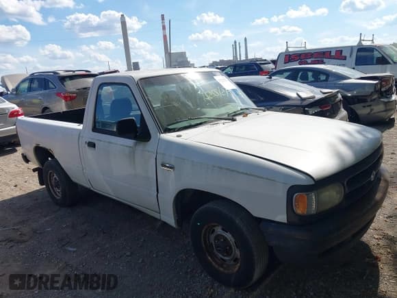 ✅ 1994 Mazda B-Series • VIN: 4F4CR12A0RTM31231 • Lot: 43122521. Listed on IAAI with 97,363 mi. Free auction sales archive from the USA and detailed vehicle history report at DreamBid. Image 1.