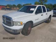 ✅ 2004 Dodge 2500 ST • VIN: 3D7KA28DX4G173895 • Lot: 43167109. Wystawiony na IAAI z przebiegiem 313 303 mil. Bezpłatny archiwum sprzedaży aukcyjnych z USA i szczegółowy raport historii pojazdu na DreamBid. Zdjęcie 2.
