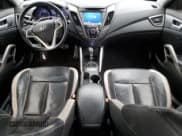 ✅ 2015 Hyundai Veloster Turbo • VIN: KMHTC6AE4FU228789 • Lot: 85890024. Wystawiony na Copart z przebiegiem 116 284 mil. Bezpłatny archiwum sprzedaży aukcyjnych z USA i szczegółowy raport historii pojazdu na DreamBid. Zdjęcie 8.