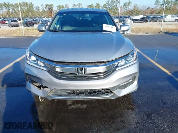✅ 2017 Honda Accord EX-L • VIN: 1HGCR3F87HA025955 • Lot: 43806417. Listed on IAAI with 119,670 mi. Free auction sales archive from the USA and detailed vehicle history report at DreamBid. Image 12.