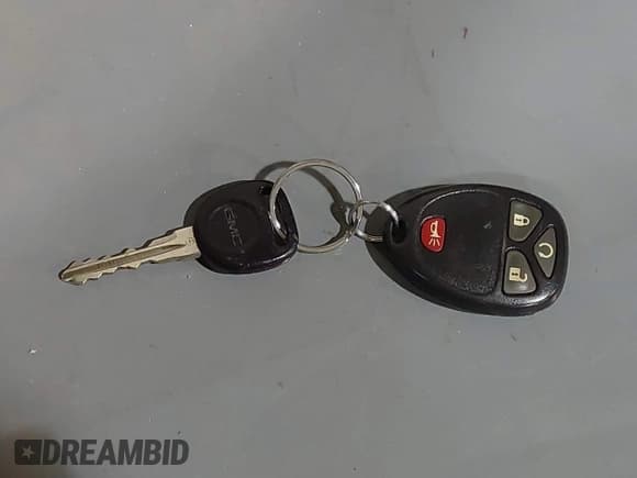 ✅ 2013 GMC Sierra 1500 SLT • VIN: 3GTP2WE70DG138799 • Lot: 41555069. Listed on IAAI with 137,850 mi. Free auction sales archive from the USA and detailed vehicle history report at DreamBid. Image 11.