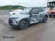 2025 Chevrolet TrailBlazer RS с VIN KL79MUSL3SB102763, выставлен на аукционе IAAI как лот 42514327 с пробегом 10 617 миль миль и . История ставок и продаж доступна на DreamBid. Изображение 2.