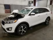 ✅ 2016 Kia Sorento EX • VIN: 5XYPHDA53GG113583 • Лот: 84979815. Опубликован ранее на Copart с пробегом Не указан. Бесплатный доступ к архиву аукционных продаж из США и подробный отчёт об истории автомобиля на DreamBid. Изображение 1.