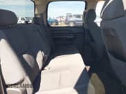 ✅ 2008 Chevrolet Silverado 2500HD 1LT • VIN: 1GCHC23668F121517 • Lot: 42783735. Wystawiony na IAAI z przebiegiem 256 197 mil. Bezpłatny archiwum sprzedaży aukcyjnych z USA i szczegółowy raport historii pojazdu na DreamBid. Zdjęcie 8.