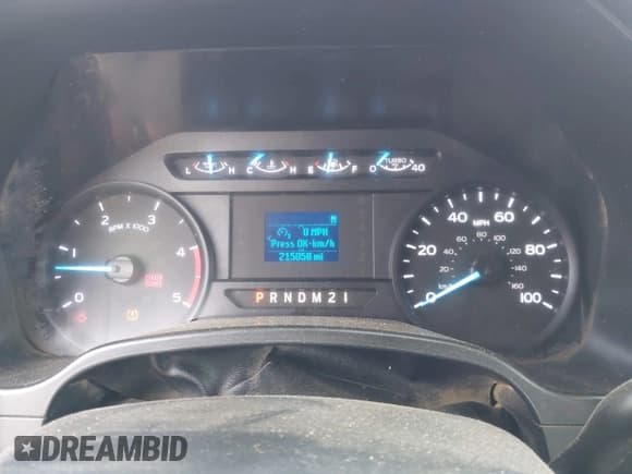 ✅ 2018 Ford F-250 XL • VIN: 1FT7W2AT8JEB20943 • Лот: 43111623. Опубликован ранее на IAAI с пробегом 215 058 миль. Бесплатный доступ к архиву аукционных продаж из США и подробный отчёт об истории автомобиля на DreamBid. Изображение 7.