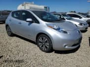 ✅ 2015 Nissan LEAF SV • VIN: 1N4AZ0CP5FC326425 • Lot: 70963675. Wystawiony na Copart z przebiegiem 40 390 mil. Bezpłatny archiwum sprzedaży aukcyjnych z USA i szczegółowy raport historii pojazdu na DreamBid. Zdjęcie 4.