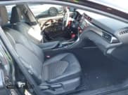 ✅ 2019 Toyota Camry SE • VIN: 4T1B11HK2KU230017 • Лот: 43475260. Опубликован ранее на IAAI с пробегом 185 506 миль. Бесплатный доступ к архиву аукционных продаж из США и подробный отчёт об истории автомобиля на DreamBid. Изображение 5.