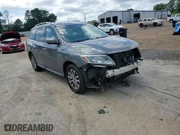 ✅ 2016 Nissan Pathfinder Platinum • VIN: 5N1AR2MN0GC600419 • Lot: 59034105. Listed on Copart with 141,642 mi. Free auction sales archive from the USA and detailed vehicle history report at DreamBid. Image 14.