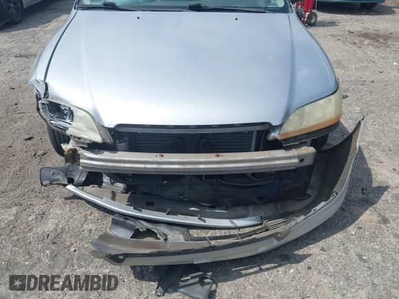 2001 Honda Accord VP with VIN 1HGCF86621A045346, listed as a IAAI auction lot 42698118 with 175,266 mi miles and . Bid and sale history available at DreamBid. Image 6.