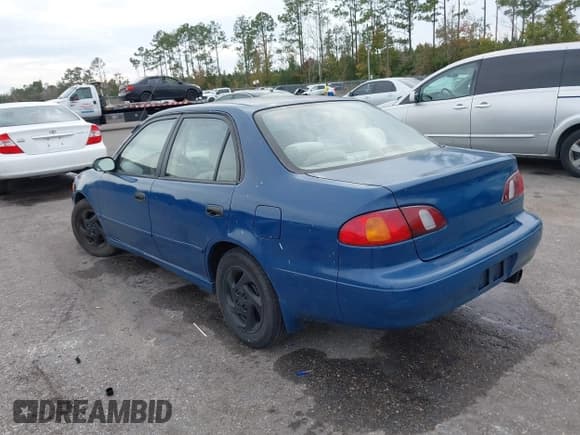 ✅ 1999 Toyota Corolla VE • VIN: 2T1BR12E9XC232710 • Лот: 43741518. Опубликован ранее на IAAI с пробегом 189 148 миль. Бесплатный доступ к архиву аукционных продаж из США и подробный отчёт об истории автомобиля на DreamBid. Изображение 3.