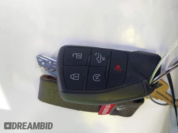 ✅ 2025 Chevrolet Silverado 1500 High Country • VIN: 1GCUKJEL7SZ110059 • Лот: 43449624. Опубликован ранее на IAAI с пробегом 20 466 миль. Бесплатный доступ к архиву аукционных продаж из США и подробный отчёт об истории автомобиля на DreamBid. Изображение 11.