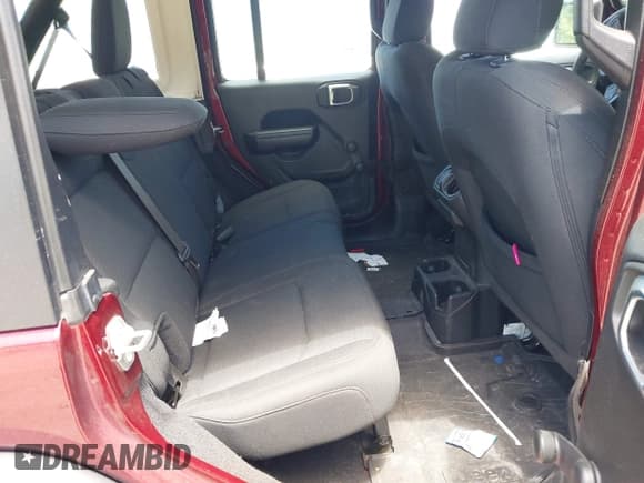 ✅ 2021 Jeep Wrangler Unlimited Willys • VIN: 1C4HJXDG2MW847850 • Lot: 42291545. Listed on IAAI with Not provided. Free auction sales archive from the USA and detailed vehicle history report at DreamBid. Image 8.