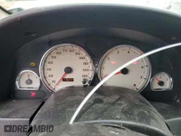 ✅ 2006 Saturn VUE • VIN: 5GZCZ23D96S864599 • Lot: 42745375. Wystawiony na Copart z przebiegiem 276 234 mil. Bezpłatny archiwum sprzedaży aukcyjnych z USA i szczegółowy raport historii pojazdu na DreamBid. Zdjęcie 9.