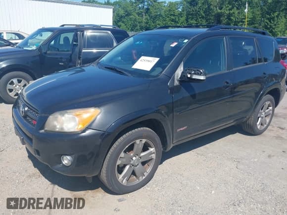✅ 2009 Toyota RAV4 Sport • VIN: JTMBK32V595082191 • Lot: 42539017. Listed on IAAI with 234,398 mi. Free auction sales archive from the USA and detailed vehicle history report at DreamBid. Image 2.