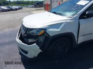 ✅ 2018 Jeep Compass Sport • VIN: 3C4NJCAB9JT151685 • Lot: 43142236. Listed on IAAI with 140,428 mi. Free auction sales archive from the USA and detailed vehicle history report at DreamBid. Image 20.