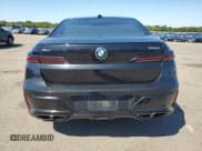 ✅ 2023 BMW 7 Series 760i xDrive • VIN: WBA33EJ07PCL92724 • Лот: 69408215. Опубликован ранее на Copart с пробегом 75 194 миль. Бесплатный доступ к архиву аукционных продаж из США и подробный отчёт об истории автомобиля на DreamBid. Изображение 6.
