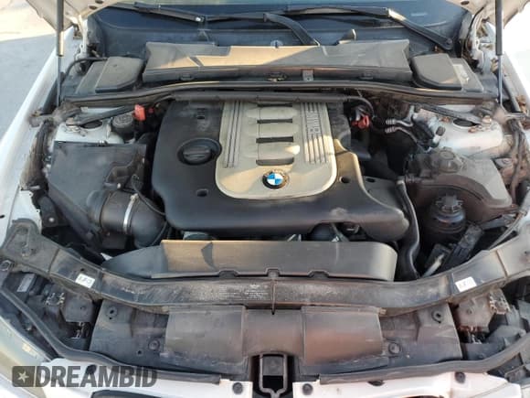 ✅ 2011 BMW 3 Series 335d • VIN: WBAPN7C58BA780520 • Lot: 91318705. Listed on Copart with 160,499 mi. Free auction sales archive from the USA and detailed vehicle history report at DreamBid. Image 11.