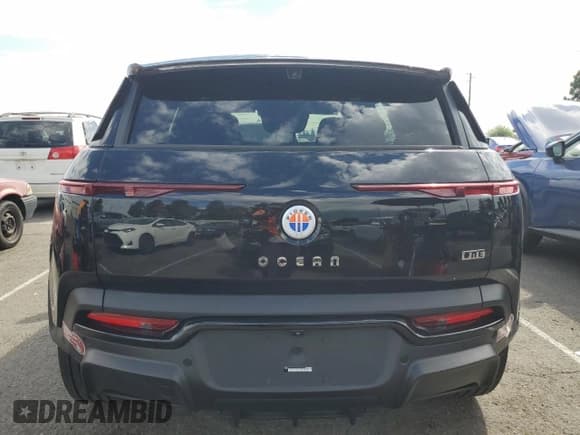 ✅ 2023 Fisker Ocean One • VIN: VCF1ZBU22PG002643 • Lot: 86328075. Wystawiony na Copart z przebiegiem 14 986 mil. Bezpłatny archiwum sprzedaży aukcyjnych z USA i szczegółowy raport historii pojazdu na DreamBid. Zdjęcie 6.