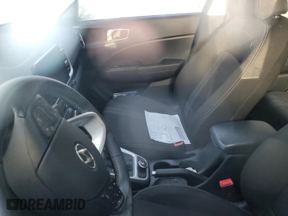 ✅ 2024 Hyundai Venue SEL • VIN: KMHRC8A32RU281533 • Lot: 50587955. Listed on Copart with 12,590 mi. Free auction sales archive from the USA and detailed vehicle history report at DreamBid. Image 8.