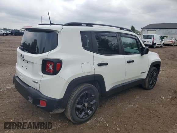 ✅ 2018 Jeep Renegade Latitude • VIN: ZACCJABBXJPG89698 • Lot: 81709715. Listed on Copart with 60,338 mi. Free auction sales archive from the USA and detailed vehicle history report at DreamBid. Image 3.