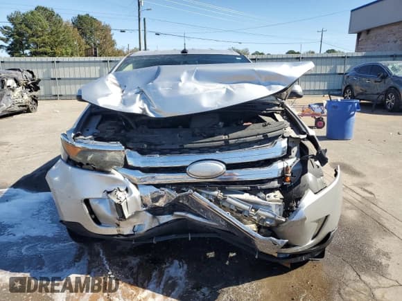 ✅ 2012 Ford Edge Limited • VIN: 2FMDK3KC3CBA09102 • Лот: 90036495. Опубликован ранее на Copart с пробегом 181 177 миль. Бесплатный доступ к архиву аукционных продаж из США и подробный отчёт об истории автомобиля на DreamBid. Изображение 5.