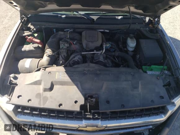 ✅ 2007 Chevrolet Silverado 2500HD 2LT • VIN: 1GCHK29607E590679 • Lot: 71999214. Wystawiony na Copart z przebiegiem 123 046 mil. Bezpłatny archiwum sprzedaży aukcyjnych z USA i szczegółowy raport historii pojazdu na DreamBid. Zdjęcie 11.