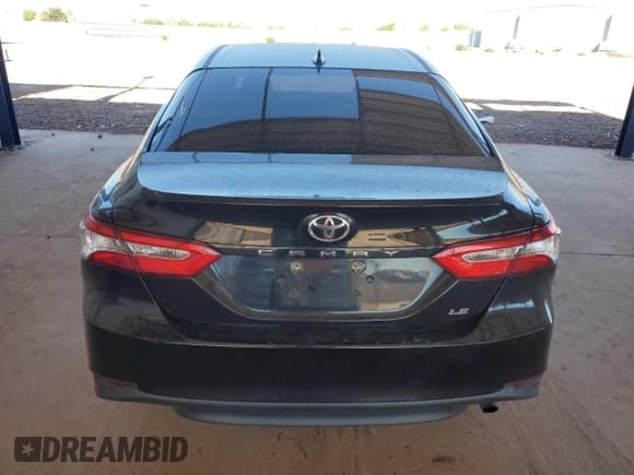 ✅ 2020 Toyota Camry LE • VIN: 4T1C11AK9LU912926 • Lot: 89863675. Wystawiony na Copart z przebiegiem 118 197 mil. Bezpłatny archiwum sprzedaży aukcyjnych z USA i szczegółowy raport historii pojazdu na DreamBid. Zdjęcie 6.