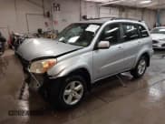 ✅ 2004 Toyota RAV4 • VIN: JTEHD20V246018528 • Lot: 43147354. Listed on IAAI with 205,590 mi. Free auction sales archive from the USA and detailed vehicle history report at DreamBid. Image 2.