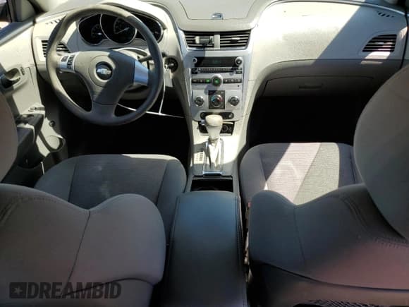 ✅ 2010 Chevrolet Malibu 1FL • VIN: 1G1ZA5EBXA4165195 • Lot: 70505844. Listed on Copart with 92,876 mi. Free auction sales archive from the USA and detailed vehicle history report at DreamBid. Image 8.