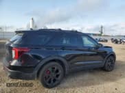 ✅ 2021 Ford Explorer ST • VIN: 1FM5K8GC3MGC32342 • Lot: 81553155. Wystawiony na Copart z przebiegiem 60 297 mil. Bezpłatny archiwum sprzedaży aukcyjnych z USA i szczegółowy raport historii pojazdu na DreamBid. Zdjęcie 3.