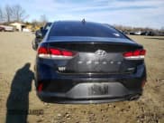 ✅ 2018 Hyundai Sonata Limited • VIN: 5NPE34AF6JH704411 • Лот: 40437763. Опубликован ранее на Copart с пробегом 45 246 миль. Бесплатный доступ к архиву аукционных продаж из США и подробный отчёт об истории автомобиля на DreamBid. Изображение 6.