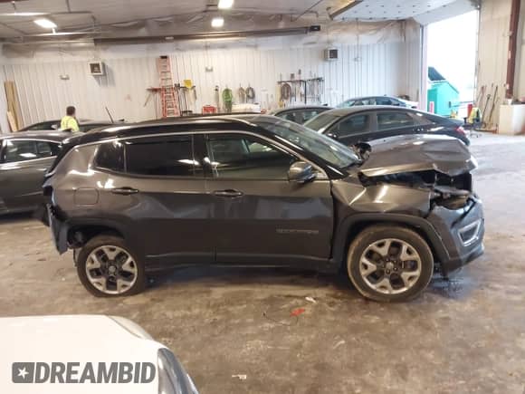 2019 Jeep Compass Limited с VIN 3C4NJDCB1KT780880, выставлен на аукционе IAAI как лот 43297174 с пробегом 76 843 миль миль и . История ставок и продаж доступна на DreamBid. Изображение 13.