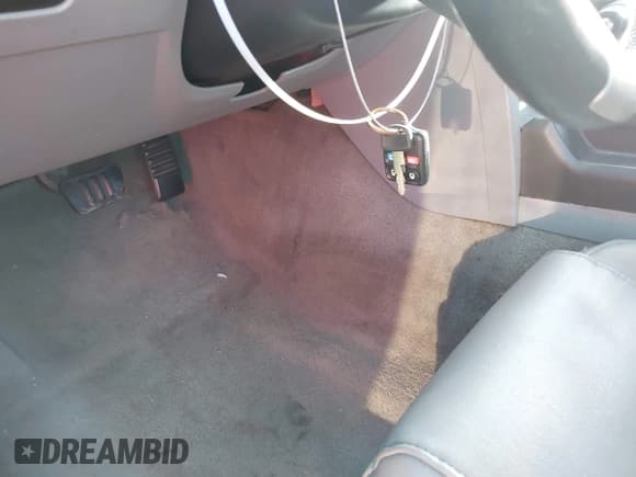 ✅ 2007 Ford Mustang Deluxe • VIN: 1ZVFT80N675288998 • Лот: 43342537. Опубликован ранее на IAAI с пробегом 173 822 миль. Бесплатный доступ к архиву аукционных продаж из США и подробный отчёт об истории автомобиля на DreamBid. Изображение 11.