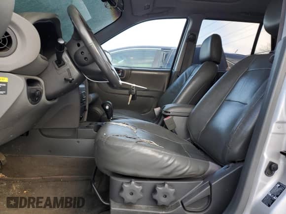 2003 Hyundai Santa Fe GLS with VIN KM8SC73D23U449633, listed as a Copart auction lot 88861775 with 181,299 mi miles and Salvage title. Bid and sale history available at DreamBid. Image 7.