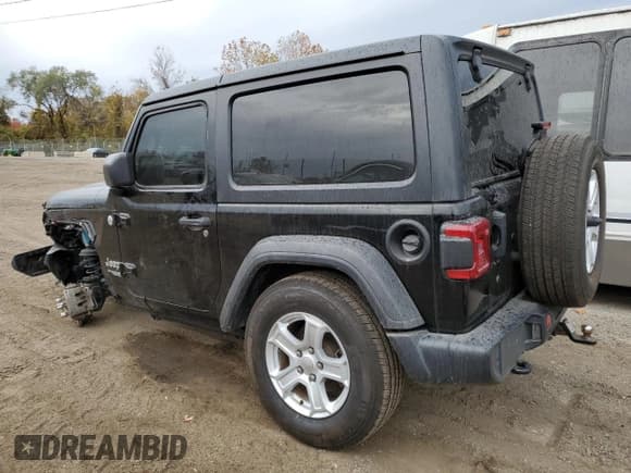 ✅ 2019 Jeep Wrangler Sport S • VIN: 1C4GJXANXKW538445 • Lot: 71766453. Listed on Copart with 50,043 mi. Free auction sales archive from the USA and detailed vehicle history report at DreamBid. Image 2.