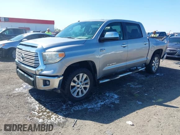 ✅ 2014 Toyota Tundra Limited • VIN: 5TFHW5F17EX332059 • Лот: 42030610. Опубликован ранее на IAAI с пробегом 248 676 миль. Бесплатный доступ к архиву аукционных продаж из США и подробный отчёт об истории автомобиля на DreamBid. Изображение 18.