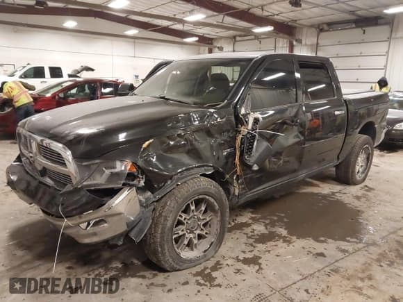 ✅ 2010 Dodge 1500 SLT • VIN: 1D7RV1CT7AS259892 • Lot: 41262452. Wystawiony na IAAI z przebiegiem 182 180 mil. Bezpłatny archiwum sprzedaży aukcyjnych z USA i szczegółowy raport historii pojazdu na DreamBid. Zdjęcie 2.