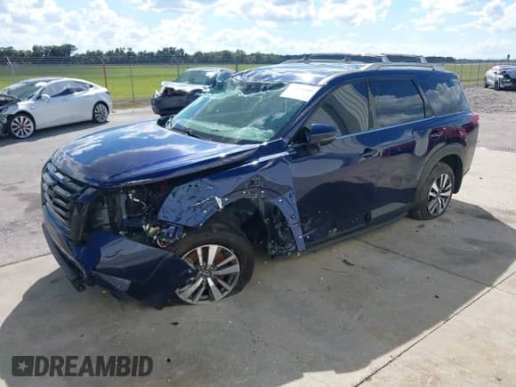 2024 Nissan Pathfinder SL с VIN 5N1DR3CA4RC217443, выставлен на аукционе IAAI как лот 42676008 с пробегом 23 768 миль миль и . История ставок и продаж доступна на DreamBid. Изображение 2.