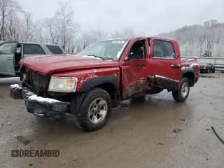 ✅ 2008 Dodge Dakota SXT • VIN: 1D7HW38K58S520452 • Lot: 84639784. Wystawiony na Copart z przebiegiem 167 348 mil. Bezpłatny archiwum sprzedaży aukcyjnych z USA i szczegółowy raport historii pojazdu na DreamBid. Zdjęcie 1.