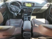 ✅ 2017 Kia Sportage SX Turbo • VIN: KNDPRCA60H7047170 • Lot: 71551675. Wystawiony na Copart z przebiegiem 128 514 mil. Bezpłatny archiwum sprzedaży aukcyjnych z USA i szczegółowy raport historii pojazdu na DreamBid. Zdjęcie 8.