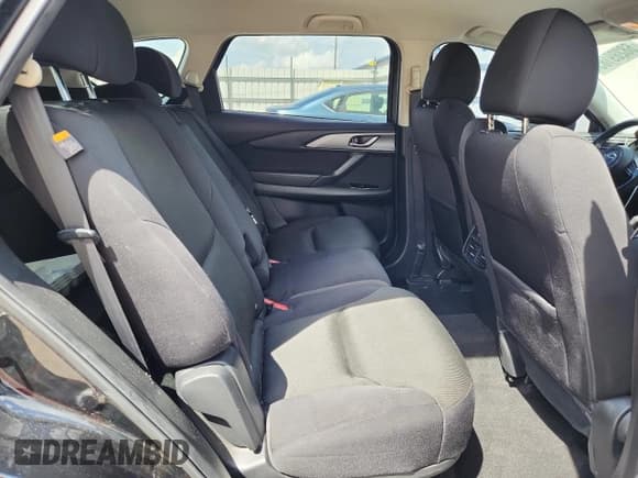 ✅ 2017 Mazda CX-9 Sport • VIN: JM3TCABY6H0127934 • Lot: 68289185. Listed on Copart with 95,994 mi. Free auction sales archive from the USA and detailed vehicle history report at DreamBid. Image 11.