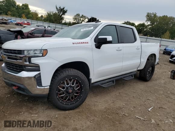 ✅ 2019 Chevrolet Silverado 1500 LT • VIN: 3GCPYDEK8KG132043 • Lot: 82361045. Wystawiony na Copart z przebiegiem 108 169 mil. Bezpłatny archiwum sprzedaży aukcyjnych z USA i szczegółowy raport historii pojazdu na DreamBid. Zdjęcie 1.