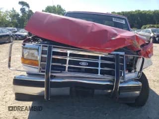 ✅ 1995 Ford F-150 • VIN: 1FTEX14H1SKC10475 • Lot: 60998044. Wystawiony na Copart z przebiegiem 133 907 mil. Bezpłatny archiwum sprzedaży aukcyjnych z USA i szczegółowy raport historii pojazdu na DreamBid. Zdjęcie 5.